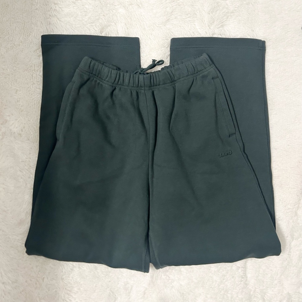 Skims Cotton Fleece Classic Straight Leg Pants - Clover Green - Picture 14 of 14
